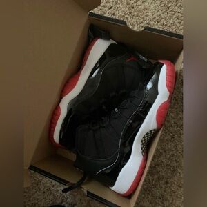 Bred 11’s Women’s Youth Size 4